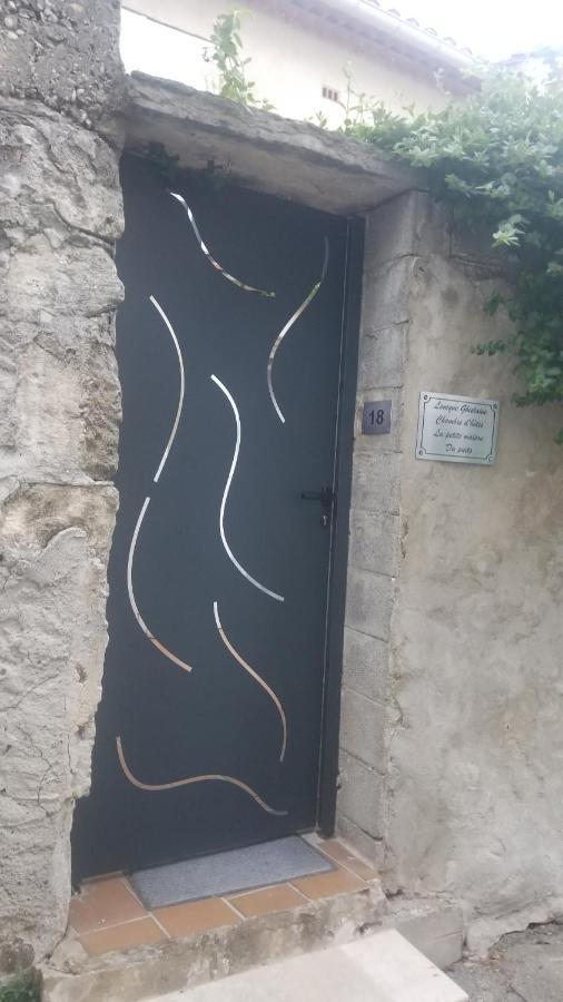 Chambre D'Hote La Petite Maison Du Puits Bollène Exteriér fotografie