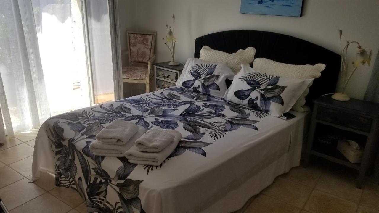 Chambre D'Hote La Petite Maison Du Puits Bollène Exteriér fotografie